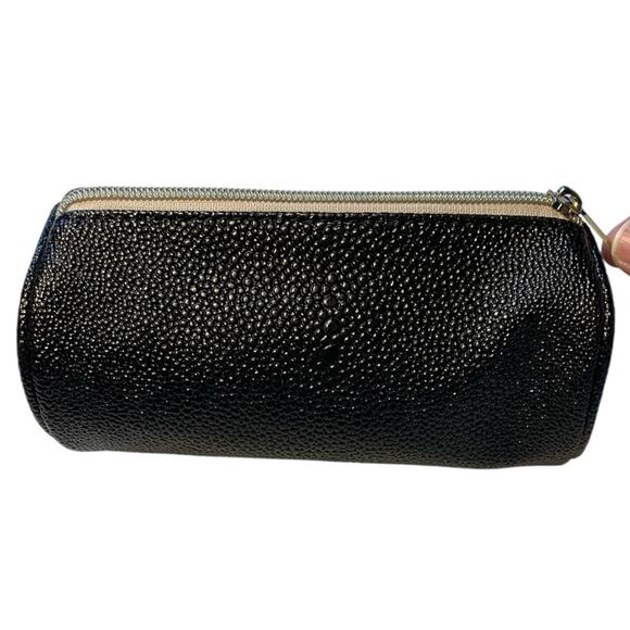 Kendra Scott Travel Case / Cosmetic Bag in Sting Ray Black Pebbled Leather - Picture 2 of 7